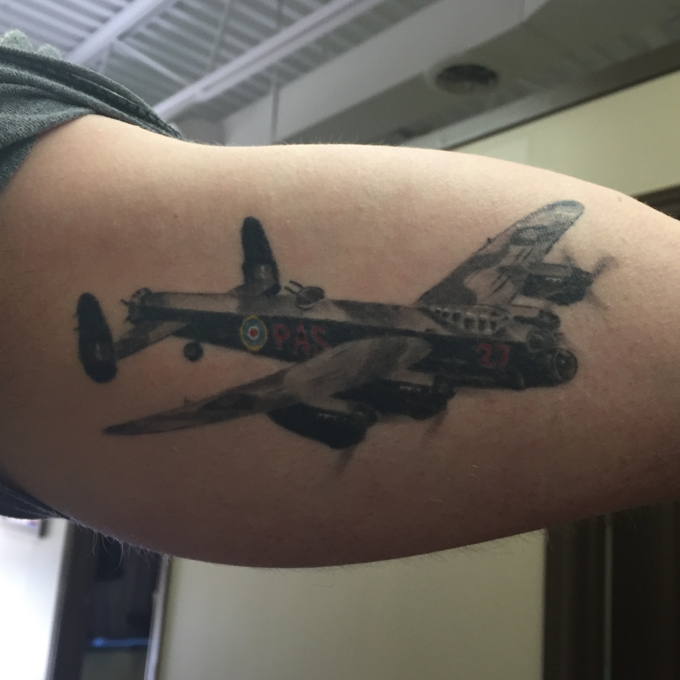 B-25 Bomber inspired by Catch-22 that I got at Valor Parlor in Reno, NV : r/ tattoo